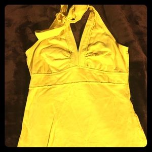 Yellow halter top🌞